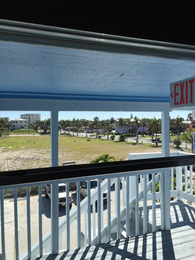 Rhumcay Beach Resort And Grille Fort Pierce Exterior foto